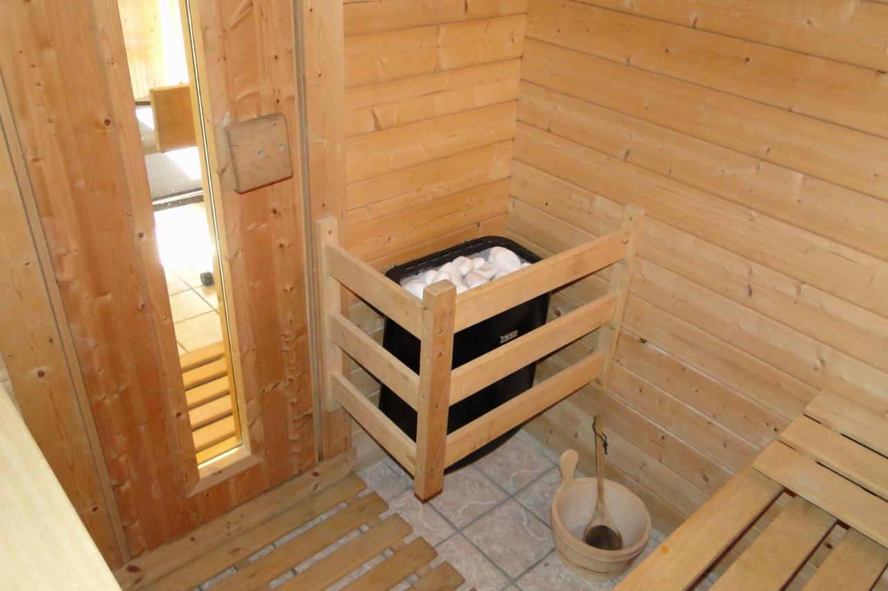 Gite 829 Montagnes Du Jura Avec Spa Et Sauna Classe 3 Etoiles Foncine-le-Haut ภายนอก รูปภาพ