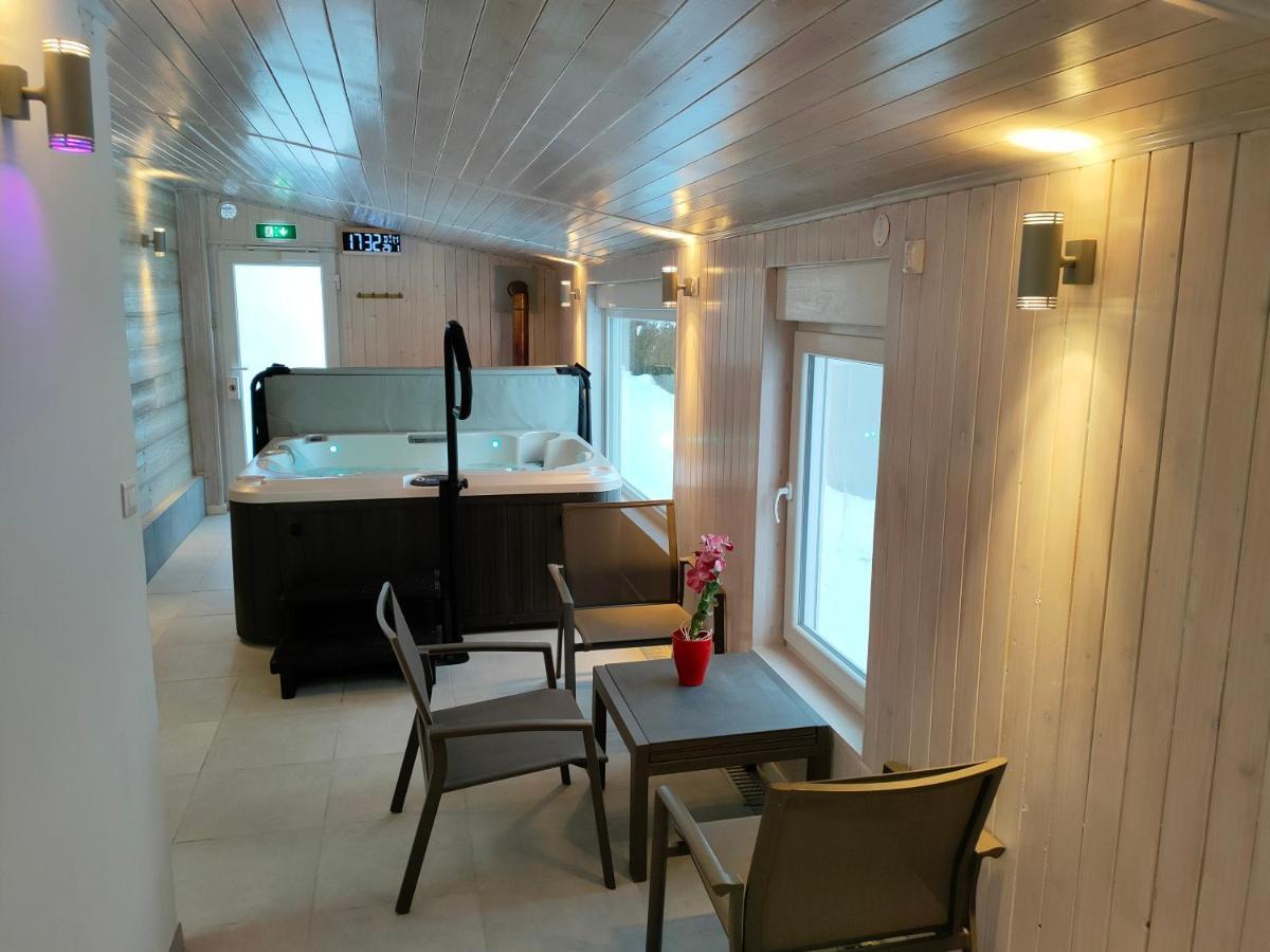 Gite 829 Montagnes Du Jura Avec Spa Et Sauna Classe 3 Etoiles Foncine-le-Haut ภายนอก รูปภาพ